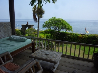 Now that's a balcony view. The day bed on the left was particularly popular and if it weren't for mossies we'd have slept out here at night