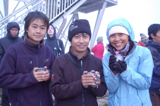 Sipping hot tea and waiting for the sunrise that never came on Poon Hill